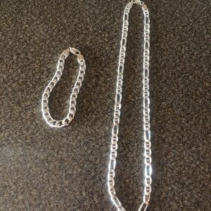 Men’s silver chain and bracelet